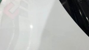 Как убрать желтые( ржавые) точки с кузова автомобиля ? Как подкрасить сколы ?