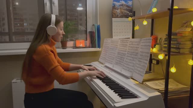 П. И. Чайковский - «Декабрь. Святки» из цикла «Времена года»