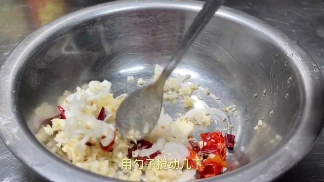 廚師長教你涼拌西蘭花的家常做法，步驟詳細，爽口解膩下酒又下飯【留意美食】#美食 #家常菜 #涼拌西蘭花 #西蘭花 #涼拌西蘭花料理