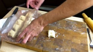 Чебуреки | Как приготовить сочные и вкусные чебуреки | Простой рецепт чебуреков | Учусь готовить