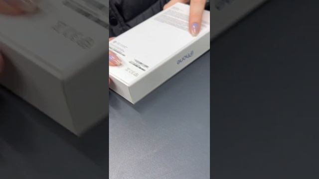 Распаковали голубого красавчика ️ как небо в ясный снежный день