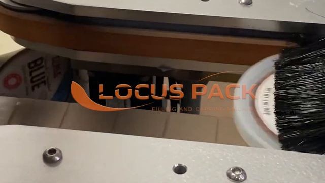 Автомат для фасовки салатов и консервов с кусочками в пластиковые контейнеры с крышками LPG-200