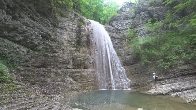 Полковничьи водопады. 12 часов - 12 водопадов. смотреть онлайн