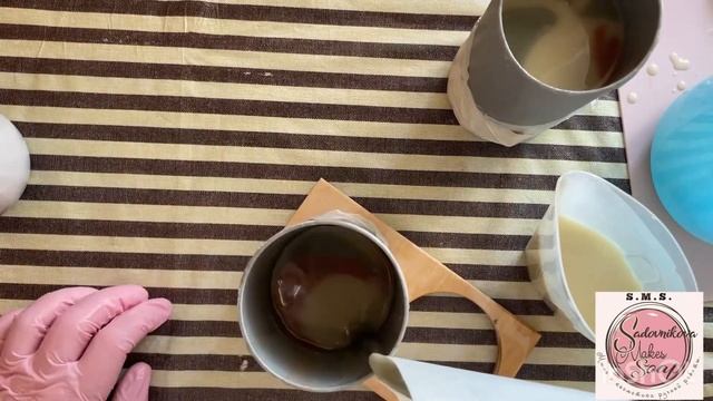 Мыло с глиной, с нуля,без искусственных красителей. Lollipop swirl #мылоснуля #soapmaking #мыло