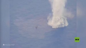 لحظة تدمير هدف بحري أثناء تدريبات الجيش الروسي في الأبيض المتوسط