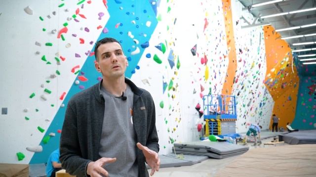 Скалодром КРАЙ СВЕТА в ТЦ Максидом