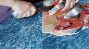 ПРИГОТОВИЛА КЕТУ очень вкусно, в ТОМАТНОМ СОУСЕ.