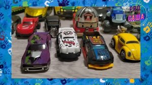 Машинки. Тачки. Игры. Вы только посмотрите на автопарк моего братана! И это еще самая малость!