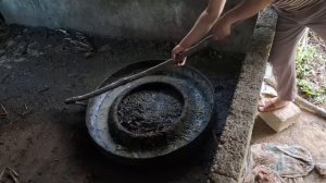 The wife aggressively confronted the older sister who was with her husband