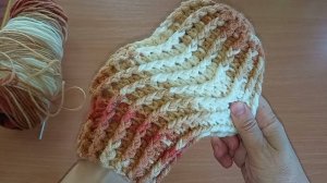 Вяжем носки крючком рельефными столбиками