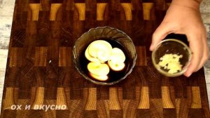 Крабовый салат по - новому: без яиц и кукурузы.