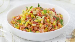 Овощи и сыр - красиво и вкусно! САЛАТ С КУКУРУЗОЙ, ПЕРЦЕМ, МОРКОВЬЮ И СЫРОМ