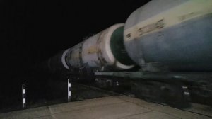 Мощь 10Д100! Раскаты звука двигателя. Тепловоз 2ТЭ10Л-2077А-Б 'Луганка' C поездом. Бессарабка [CFM]