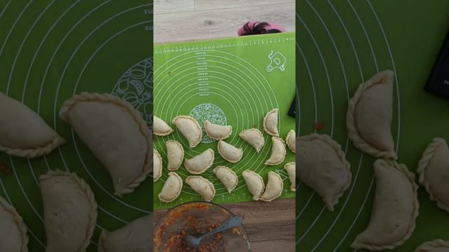 песочное тесто на самсу #готовимдома #готовимвкусно #готовка #готовим #тестодлясамсы #тесто