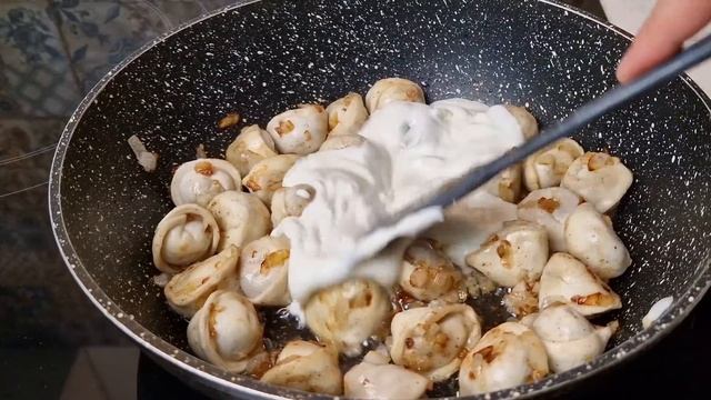 Просто беру магазинные пельмени и готовлю их в 2 раза вкуснее.