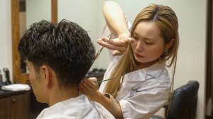 💈(ASMR) Japan's Finest Female Barber Creates Magic with Her Scissors： Haircut, Shave & Head Wash