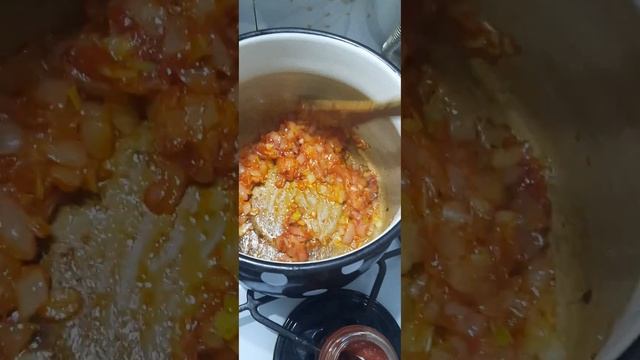 макароны с луком и томатной пастой! #еда #вкусно #домашняяеда