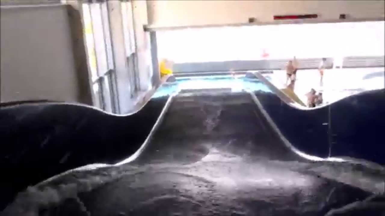 BAZÉN MLADÁ BOLESLAV BLUE WATERSLIDE