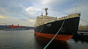 Живее всех живых: первому в мире атомному ледоколу «Ленин» исполнилось 65 лет