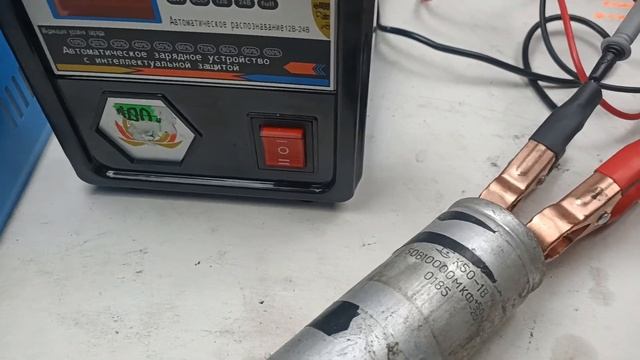 "Интеллектуальное" Зарядное Устройство. Что внутри? смотреть онлайн