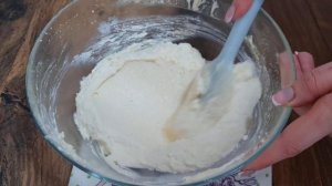 РУЛЕТ ИЗ ПЕЧЕНЬЯ С ТВОРОГОМ
