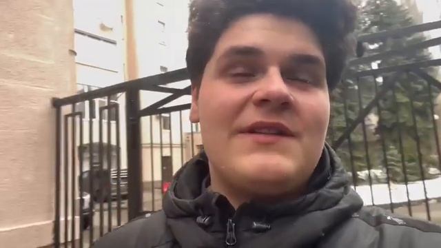 Роман Ровалев. Сюжет толстяк и пицца смотреть онлайн