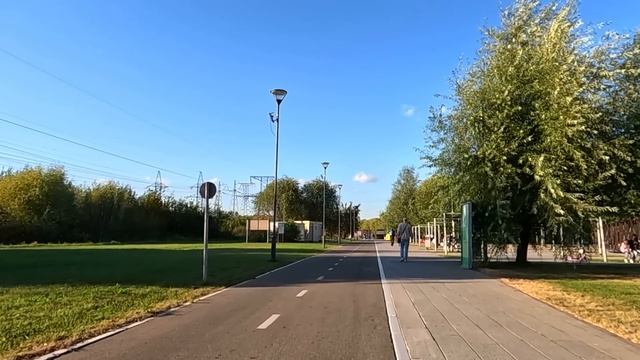 Твоя семья – бездомыши с мусорки! - орал банкир после знакомства с невесткой… А потом горько пожале
