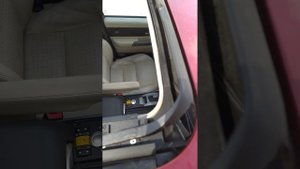 Проверка дренажных отверстий люка RANGE ROVER SPORT L320