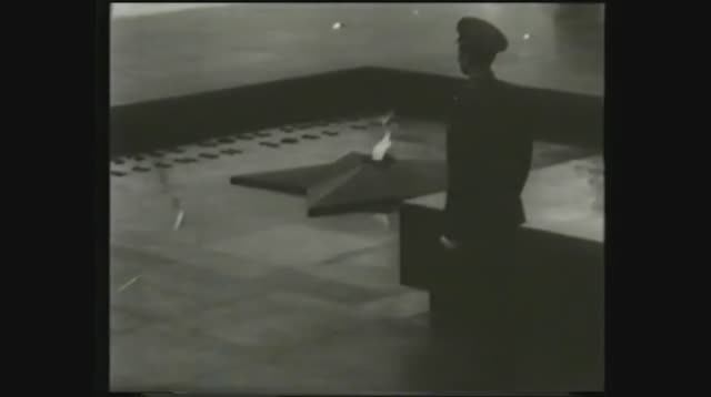 Могила Неизвестного Солдата. История создания мемориала в Москве смотреть онлайн