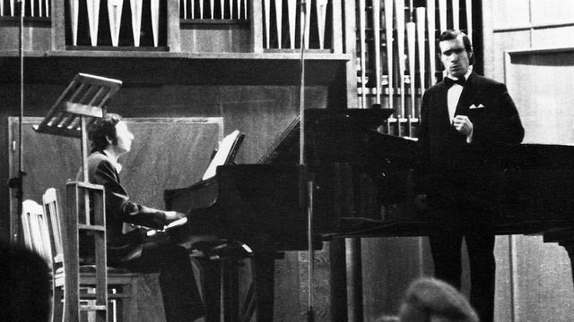 А. Моксяков - С. Чеботарев, "Среди миров" смотреть онлайн