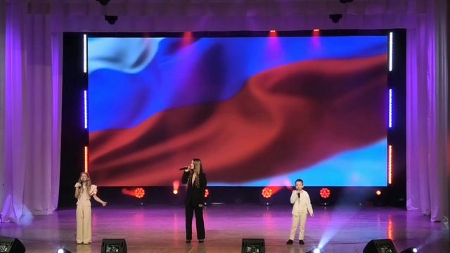 Благотворительный концерт в поддержку СВО 2024 - За вами Россия смотреть онлайн