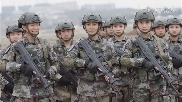 ReAl kung fu in the army🔥 The female veteran thought he's just a rookie, but he's invincible!!