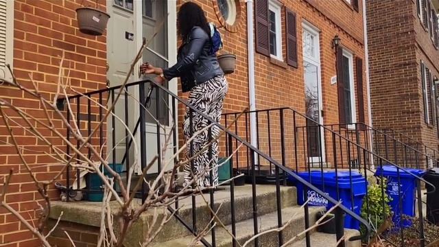 Cubana chief priest and his Kenyan baby mama смотреть онлайн