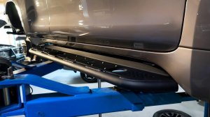 Установка силовых порогов BMS ALFA на Тойота Прадо 150 2009-2021