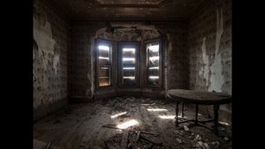 Не вызывайте духов в заброшенных домах! Страшная история на ночь. Демон заброшки
