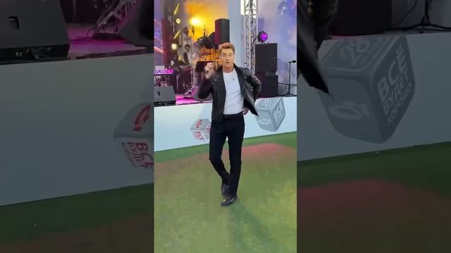 Страстные танцы Алексея Воробьева #светскаяхроника