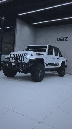 Jeep Gladiator в Дубаи  Хотел бы себе такой? #shorts