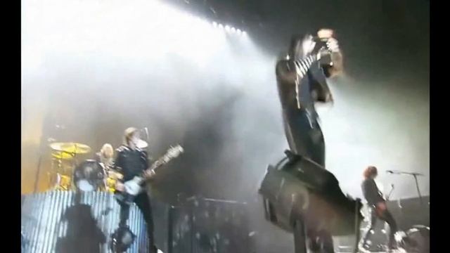 My Chemical Romance"Teenagers"[Live From Mexico City] смотреть онлайн