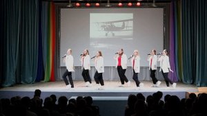 ЦРТДиЮ "Радуга, Воронеж. Вокальный эстрадный Ансамбль Конфетти. Пора в путь-дорогу.