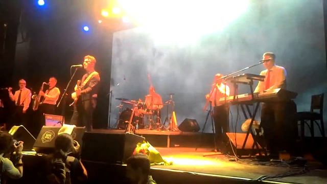 Сюткин Рок-н-ролл бэнд - Дорога в облака смотреть онлайн