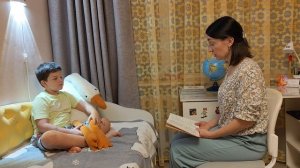 Читающая мама.mp4