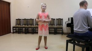 Валерия Лядова. Русская народная песня "Пряха". В низенькой светёлке...