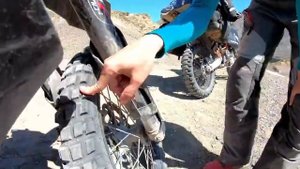 MICHELIN ANAKEE WILD vs. MICHELIN DESERT RACE vs. PIRELLI SCORPION RALLYE - Subiektywny Test Opon
