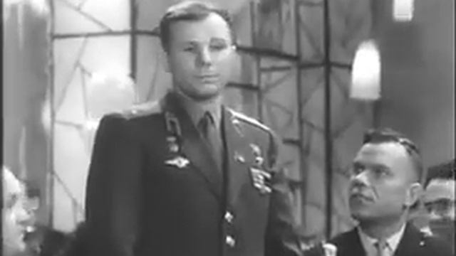 Новогоднее поздравление от Юрия Алексеевича Гагарина!!! смотреть онлайн