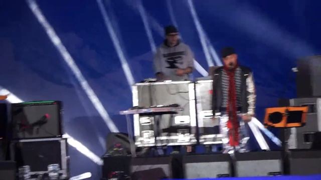 Мумий Тролль - Утекай LIVE (Medals Plaza, Sochi) смотреть онлайн