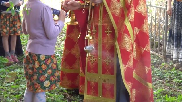 Пасхальное богослужение в деревне Погорелка. Ярославская область, Угличский район