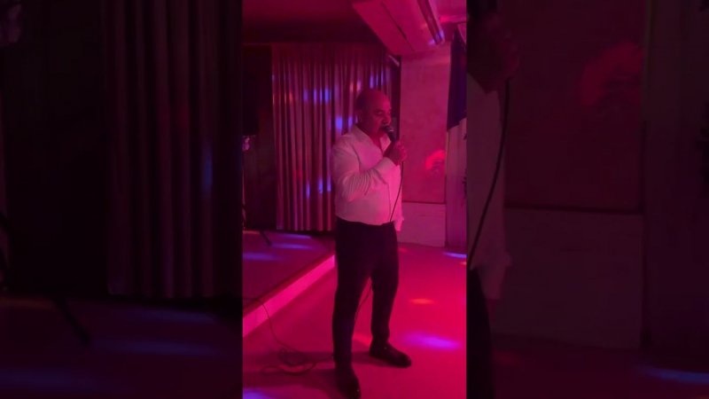Очень приятно,когда гости просят исполнить вот такие Душевные песни Ярослава Сумишевского