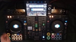 Контроллер Pioneer XDJ-RX3