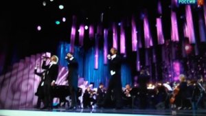 "Две гитары за стеной, жалобно заныли"/ Группа "Кватро"