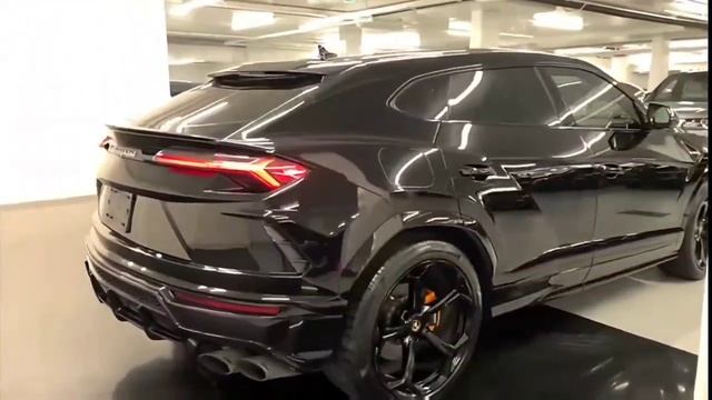 Lamborghini URUS walkaround specially thanks for @autosked смотреть онлайн